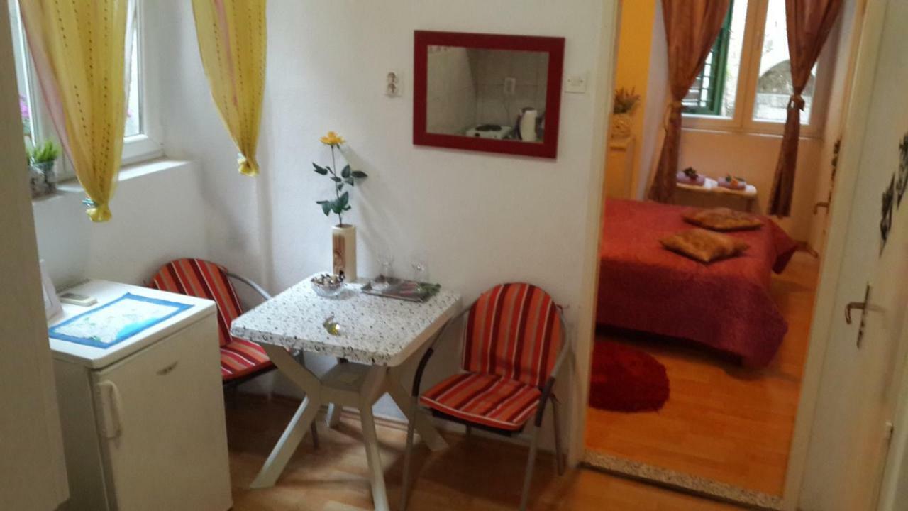 Appartement Dino à Split Extérieur photo
